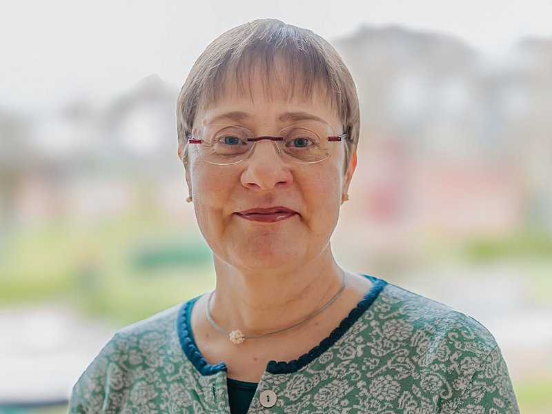 Porträtfoto von Frau Werner, Seelsorgerin am MHK Bergheim